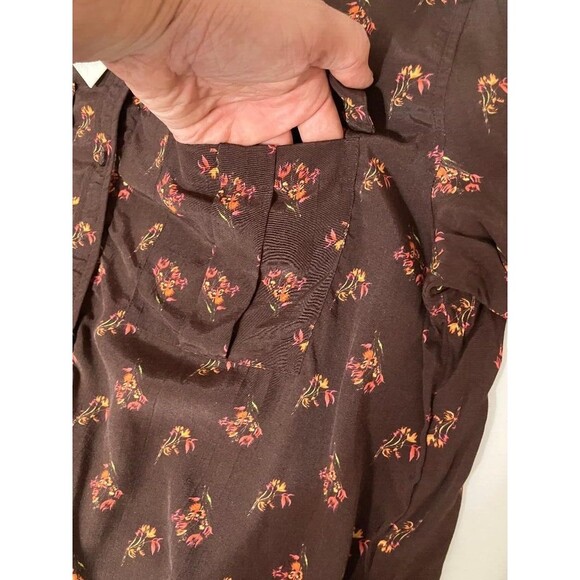 NWT Something Navy Woman's Top Brown Ganache Floral Long Sleeve Charnas Size 1 - Picture 5 of 12